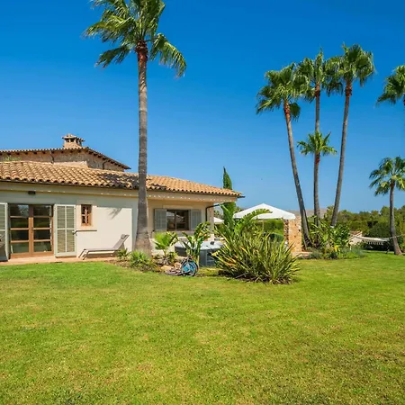 Villa Peroia By Bebreeze *