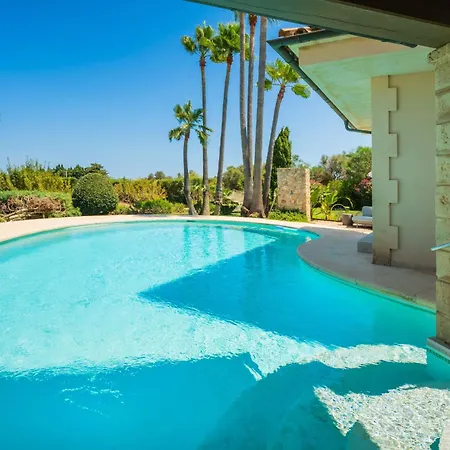 Villa Peroia By Bebreeze Alcudia (Mallorca)